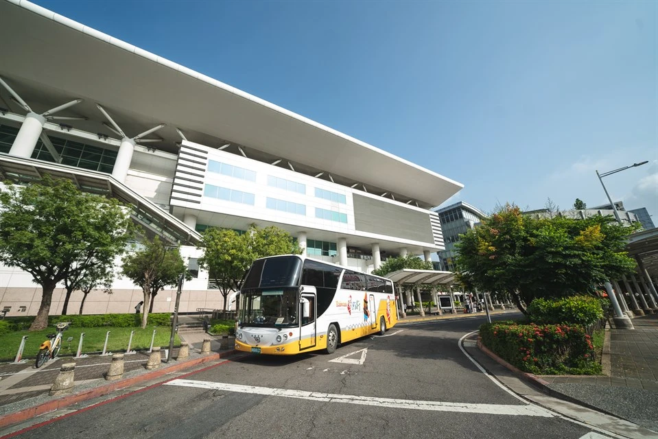 讓旅客省時(Save Time)、省錢(Save Money)及留下深刻記憶(Save Memory)